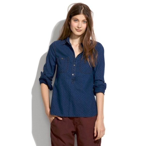 Madewell Tops - Madewell chambray pindot popover M